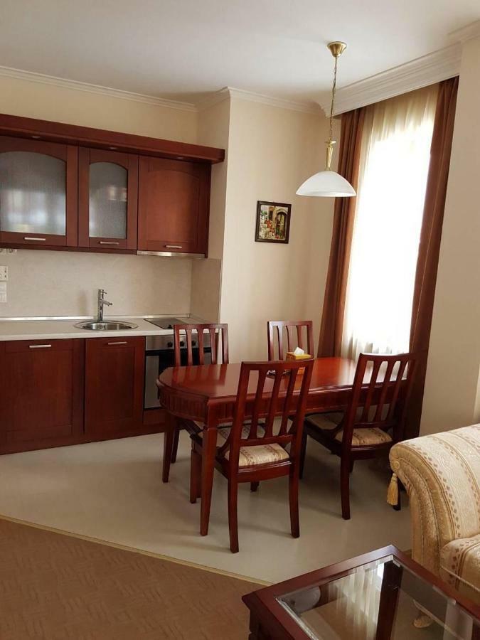 Apartment In Downtown Complex Bansko Exterior photo